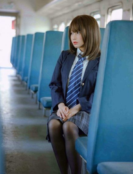 女大学沙龙室5_剧情片手机在线看