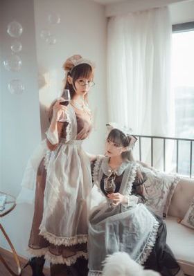 年轻老师的滋味5在线观看_高清国产国语三级